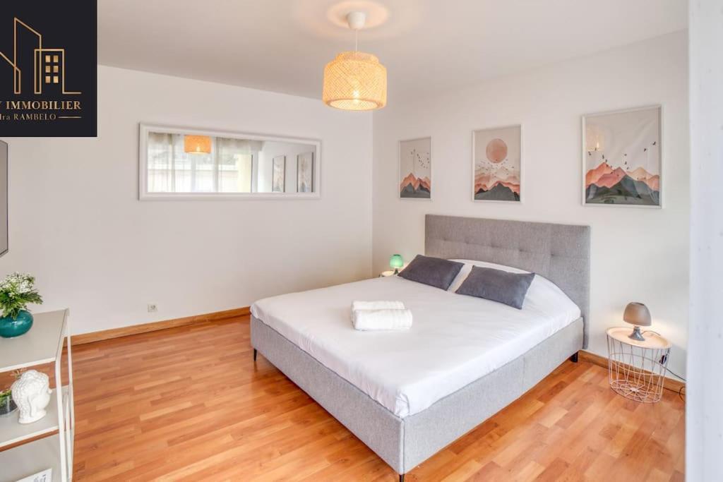 Appartement Pastel Cluses Esterno foto