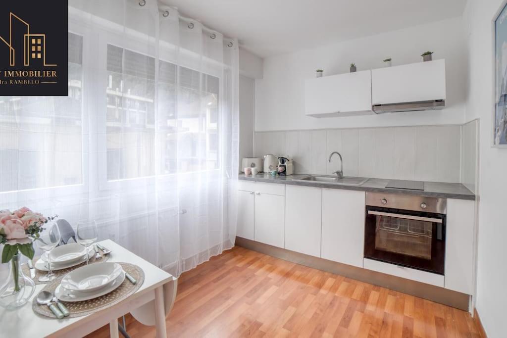 Appartement Pastel Cluses Esterno foto